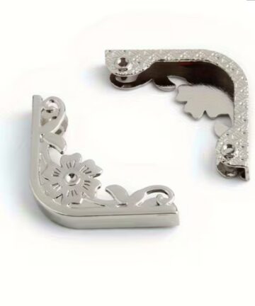 Διακοσμητική γωνία ασημί (1τεμ.)(3.5cm) 32