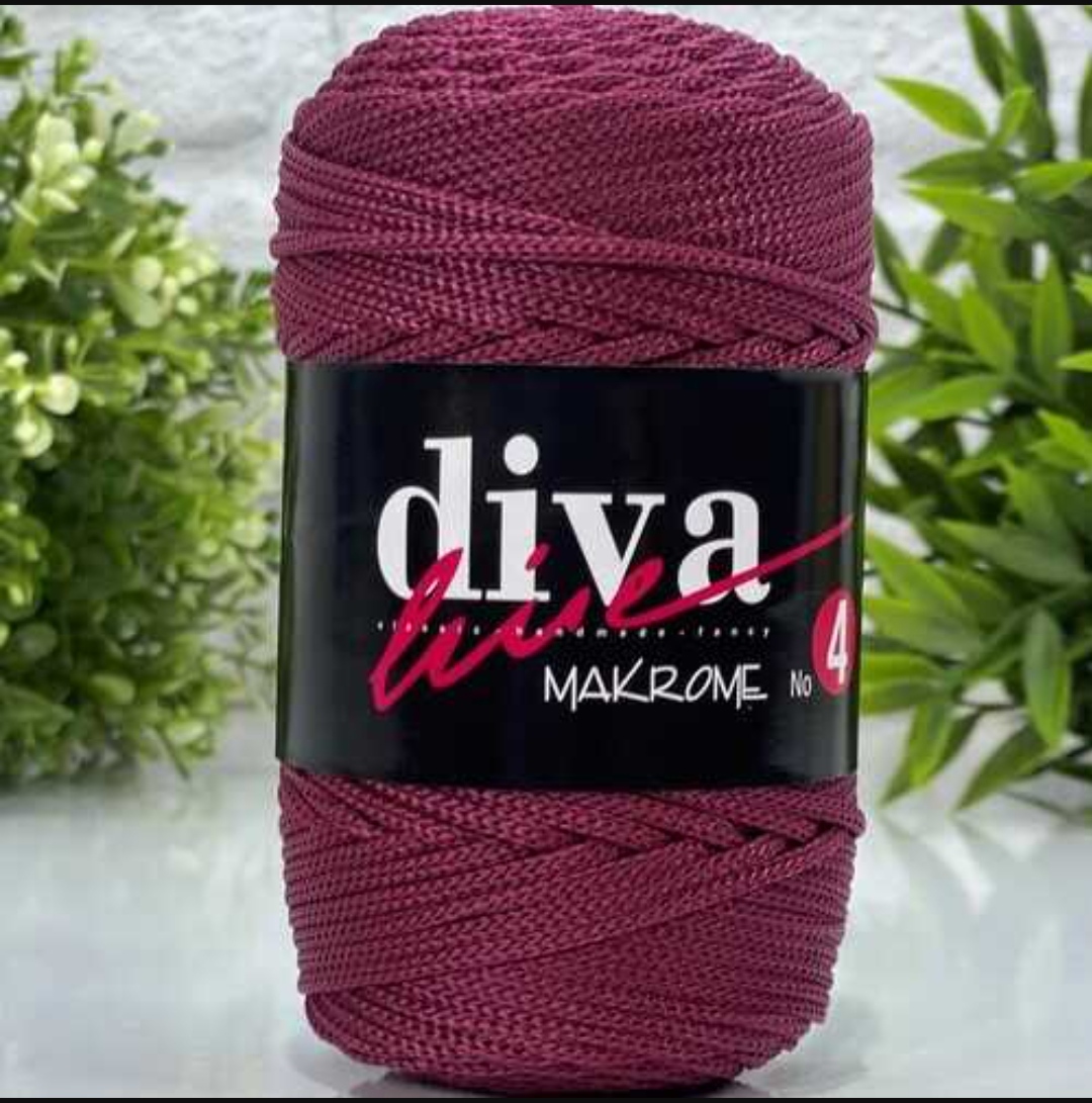 Diva Makrame 4mm Light Bordoeux 110