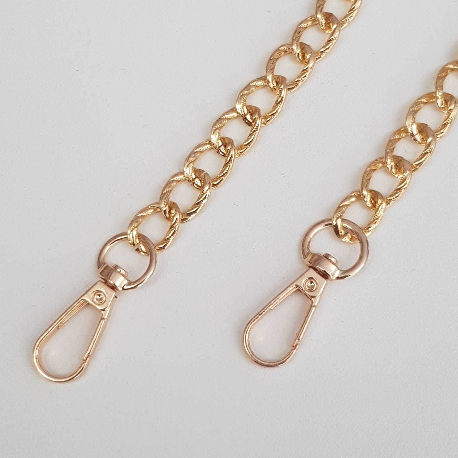 Αλυσίδα Χρυσή Αλουμινίου 1.20cm με γάντζο 37-4