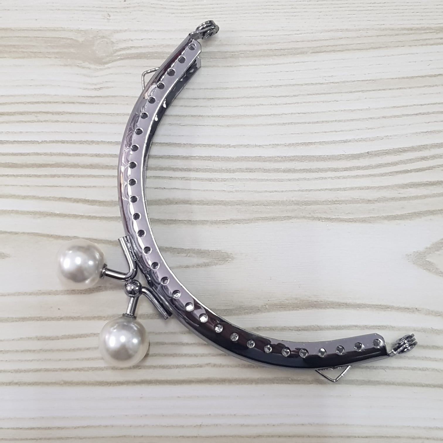 Μεταλλικό κούμπωμα 8.5cm μολυβί με πέρλα 219
