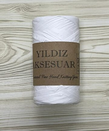 Raffia Star White 09