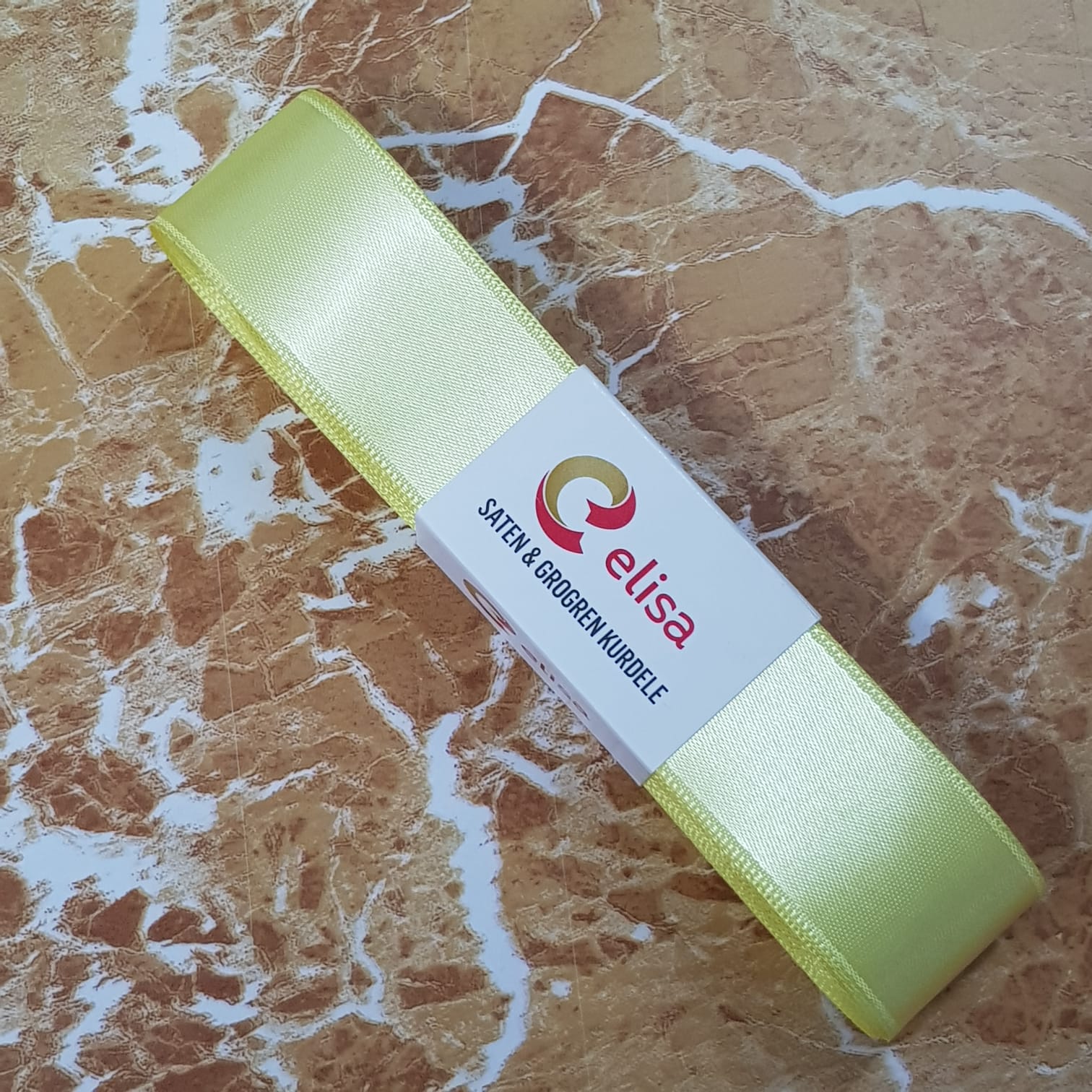 Σατέν Κορδέλα 30mm Light Yellow 335